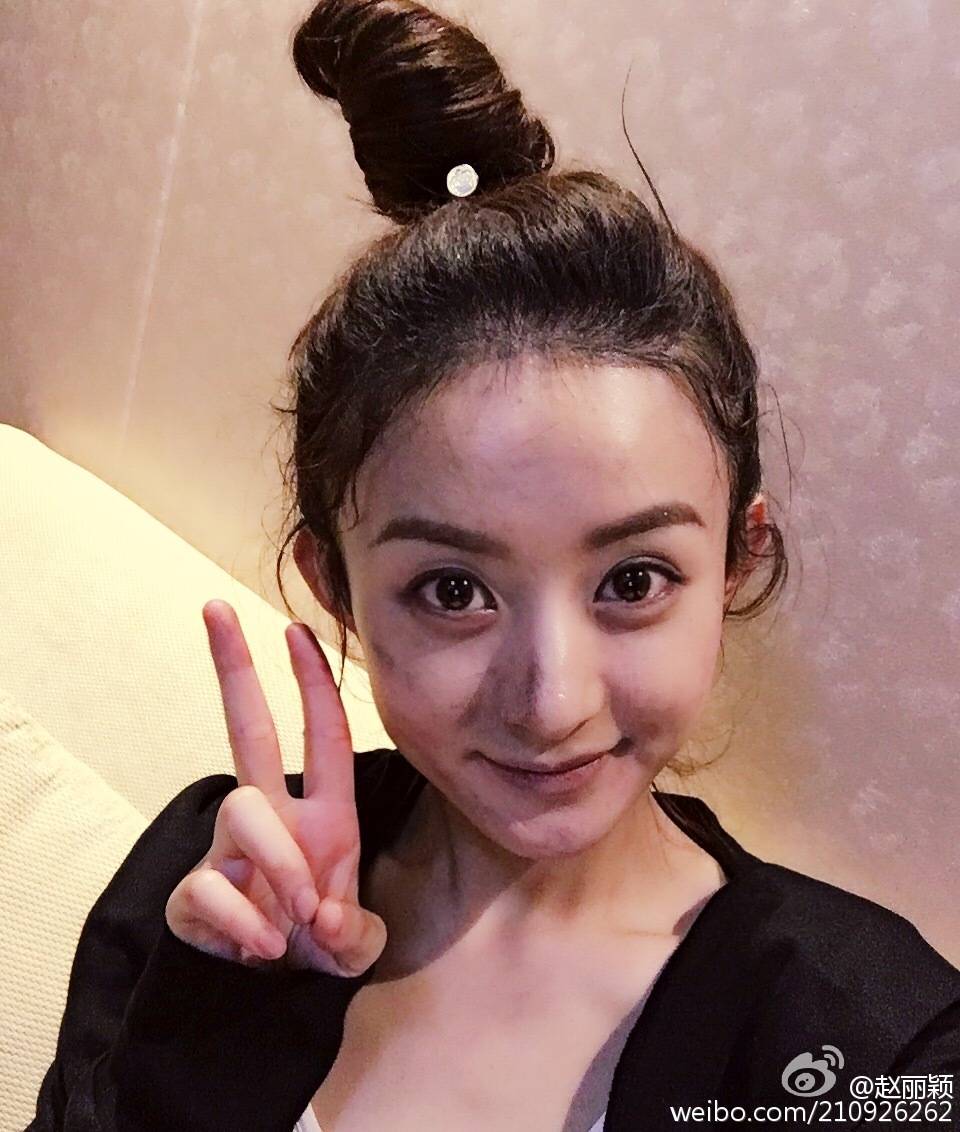 演員趙麗微博日常分享