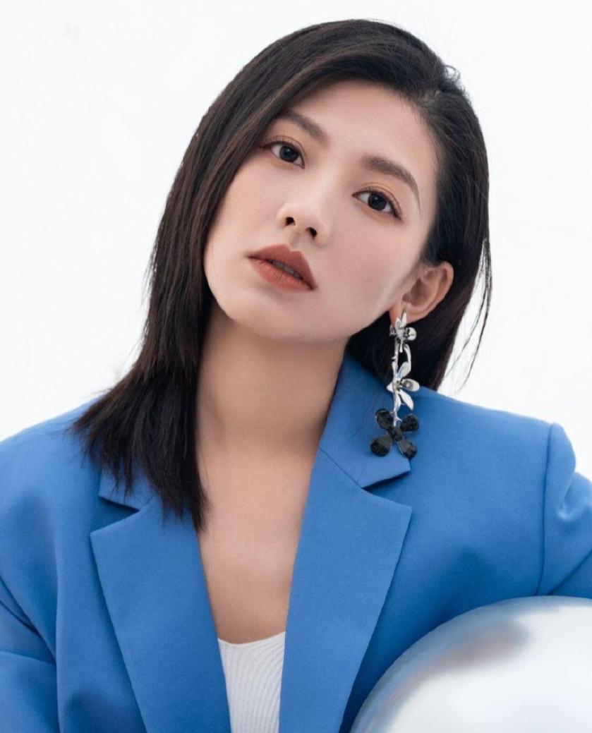 女演員馬藜與科技融合，體驗(yàn)前沿科技產(chǎn)品之旅