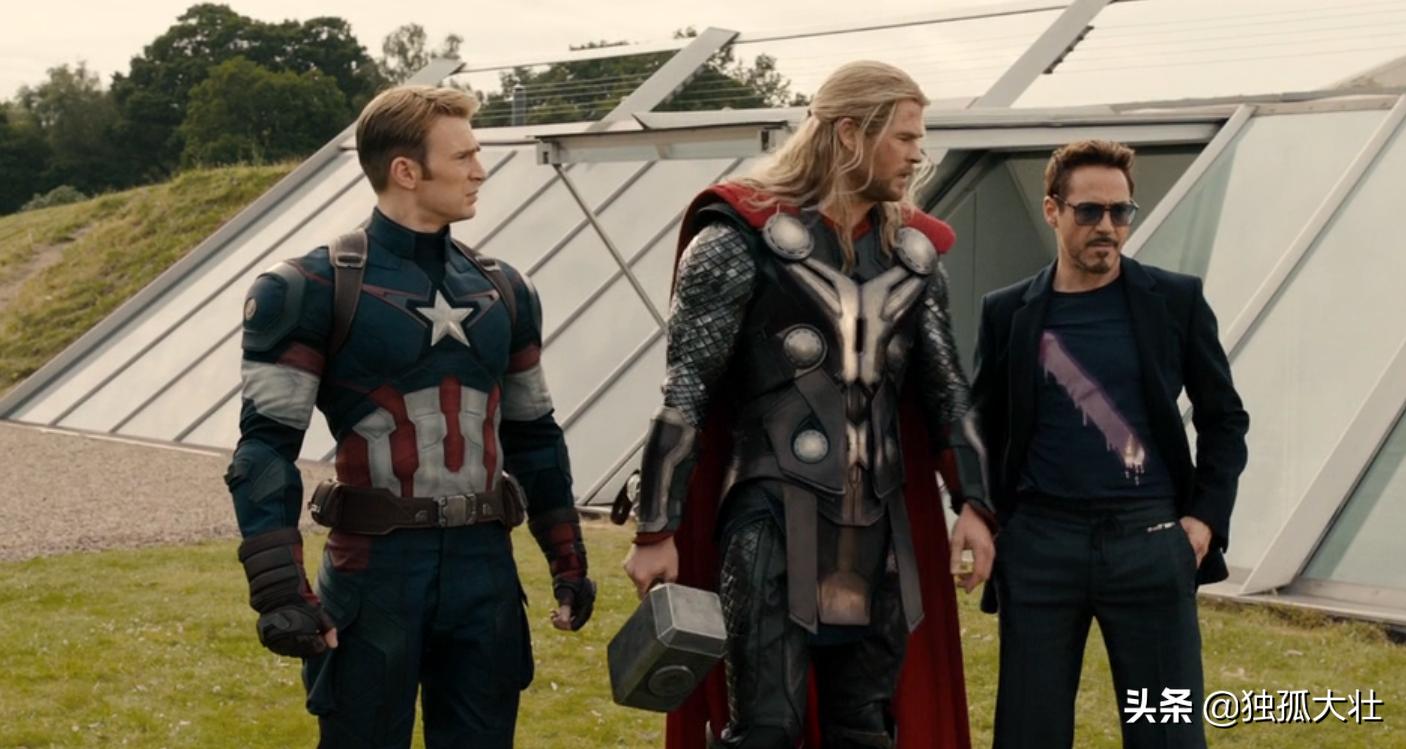 蝙蝠俠最新官方揭秘，日常趣事、情感紐帶全解析