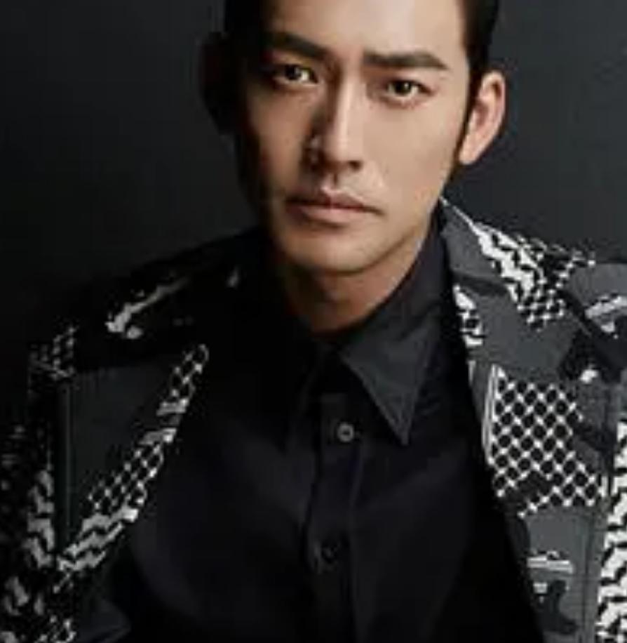 沒下巴的男演員，獨特魅力的探索