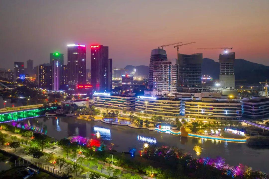 南方傳媒股票行情,南方傳媒股票行情，一場變化、學習與自信的旅程