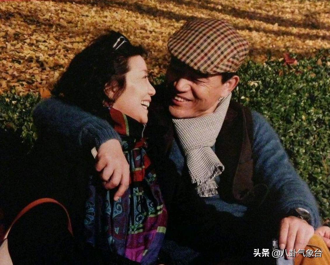 結(jié)婚男演員的心靈與自然的完美婚禮之旅