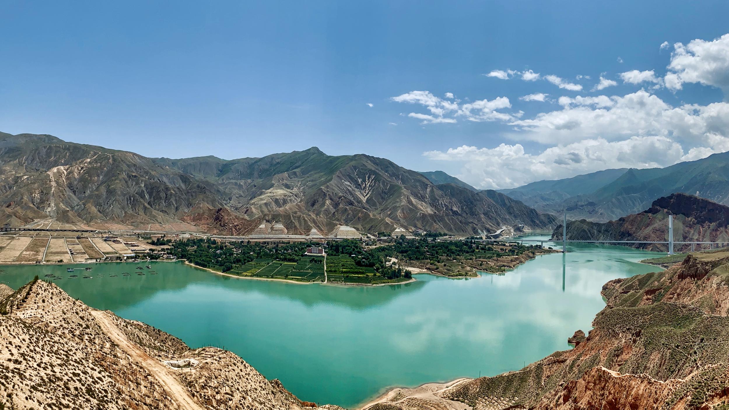 黃南水庫(kù)最新資訊,黃南水庫(kù)最新資訊，探索自然美景的旅行，尋找內(nèi)心的平靜