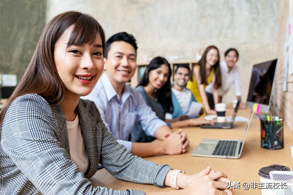 上市手續(xù)的復(fù)雜過程與多元觀點的交織挑戰(zhàn)