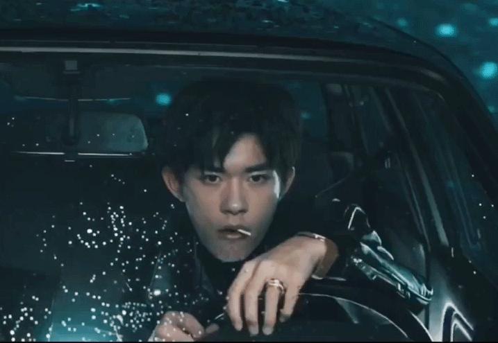 王俊凱與王源最新動(dòng)態(tài)，探尋自然美景，尋覓內(nèi)心寧靜