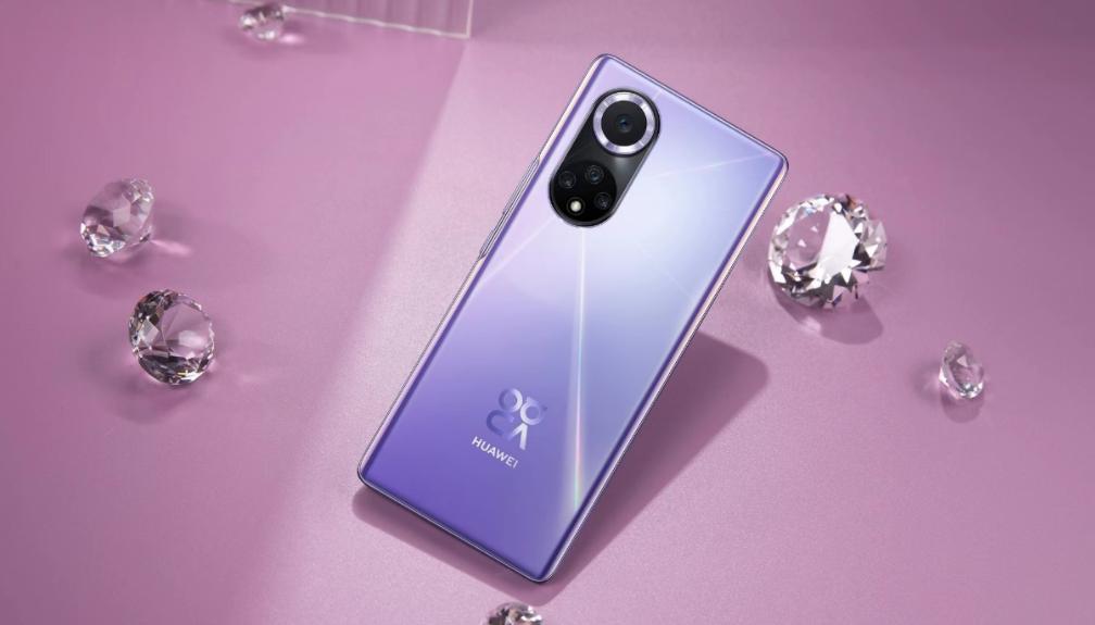 華為最新版更新，傳奇進化，激發(fā)自信與力量之源