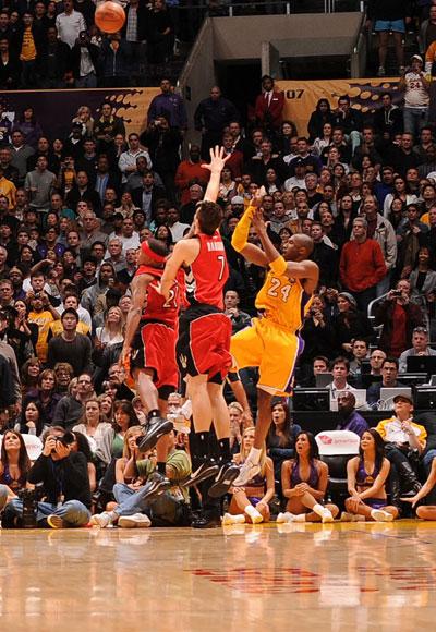 科比全部比賽視頻，永恒的籃球傳奇，曼巴精神永存心間