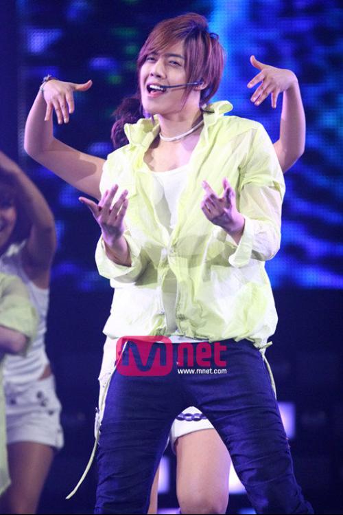 金賢重最新動態(tài)揭秘，全方位關注與了解指南