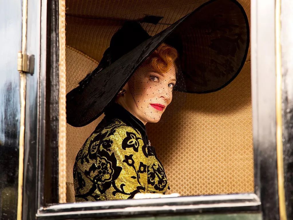 返老還童演員表，時光逆行的星光陣容揭秘