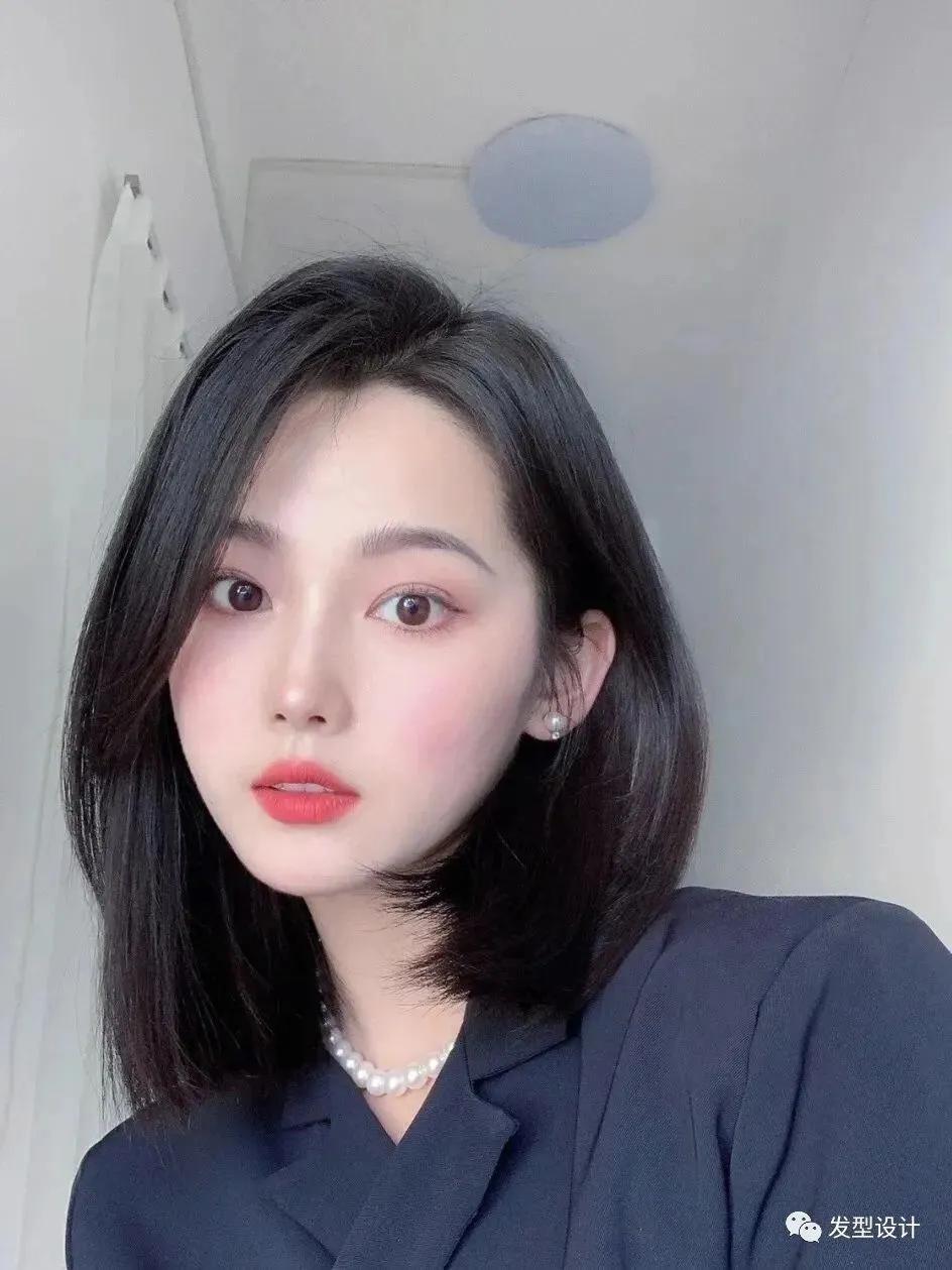 最新短發(fā)造型，時(shí)尚風(fēng)潮的演變與影響