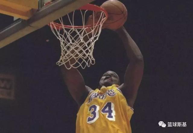 奧尼爾扣碎籃板的比賽，科技巨擘引領(lǐng)籃球新紀(jì)元