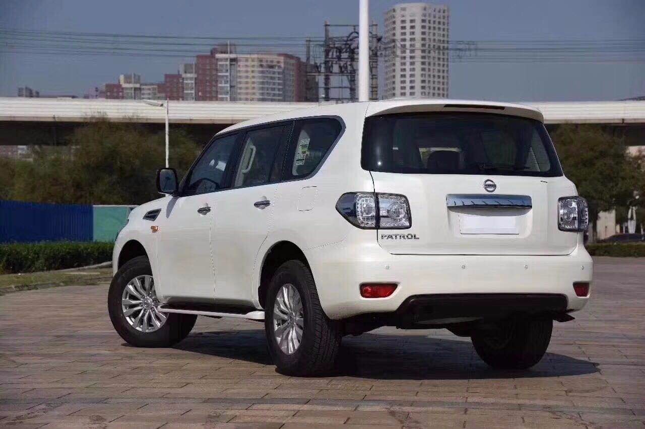 日產(chǎn)最新款越野車，科技與性能的完美融合