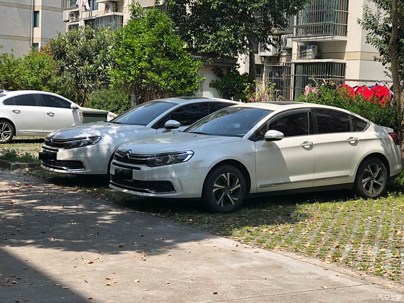 17款C5最新資訊,重磅更新揭秘雪鐵龍全新C5系列，共攬十七款最新資訊！??