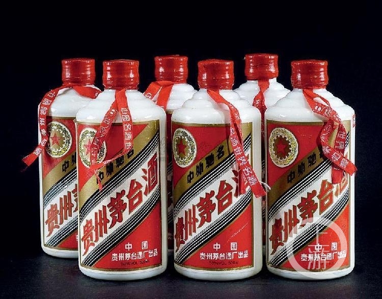 茅臺(tái)酒圖片價(jià)格揭秘，歷史影響、地位及獨(dú)特?cái)⑹? width=