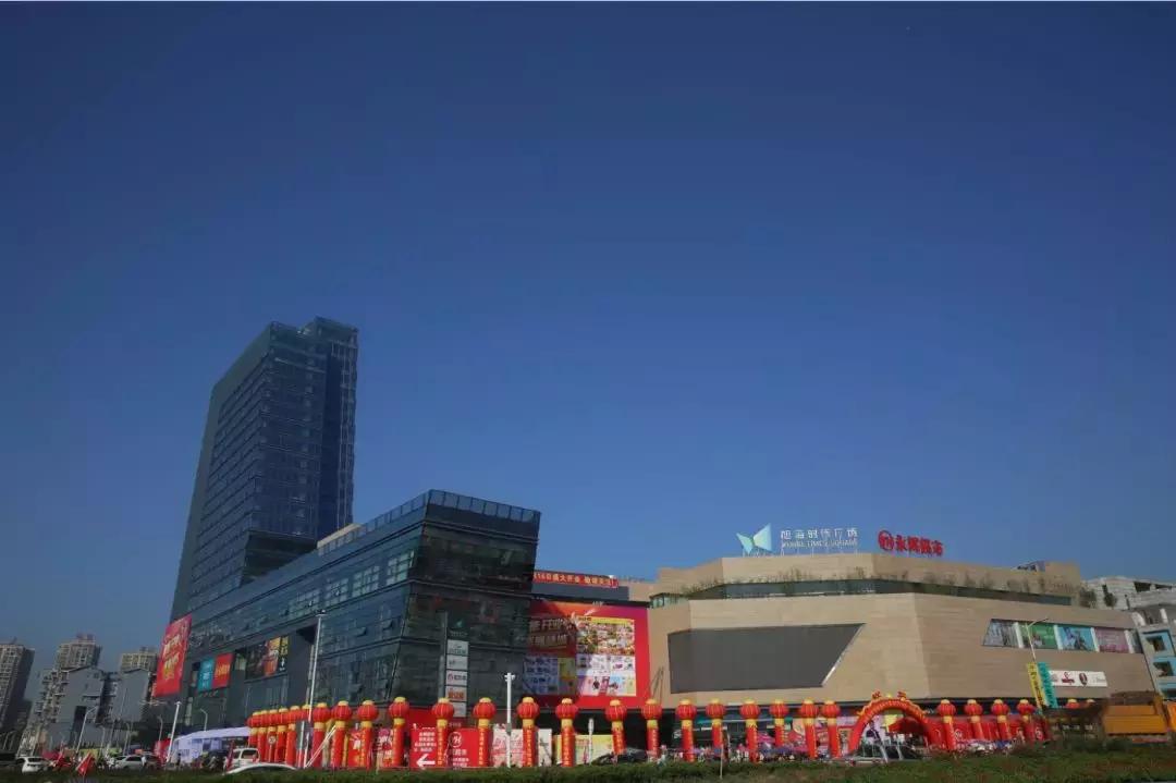 走進時代火鍋盛宴，探尋上市火鍋店之旅