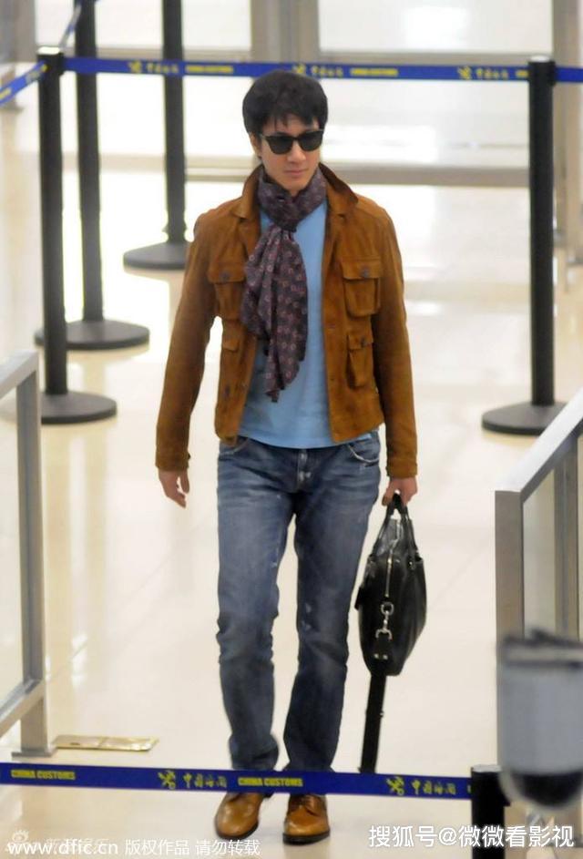 星光下的輝煌歷程，長腿男明星的崛起之路