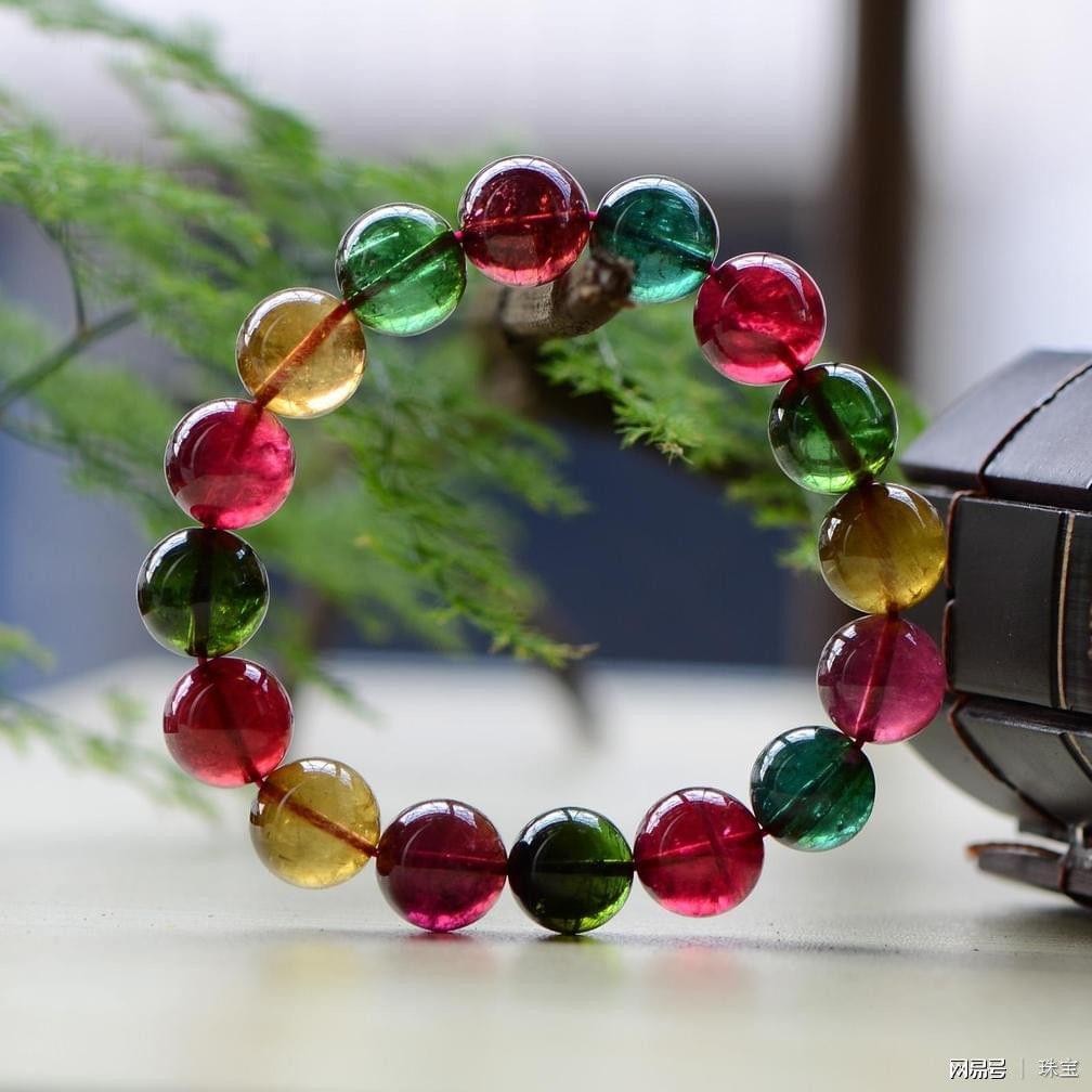 碧璽鑒別與價格行情，一場自然美景的探索之旅