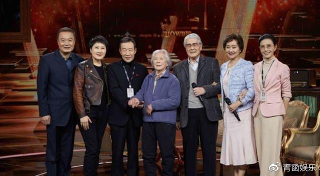 演員韓影逝世,?? 韓影巨星隕落，永恒的藝術(shù)記憶永不消逝 ??