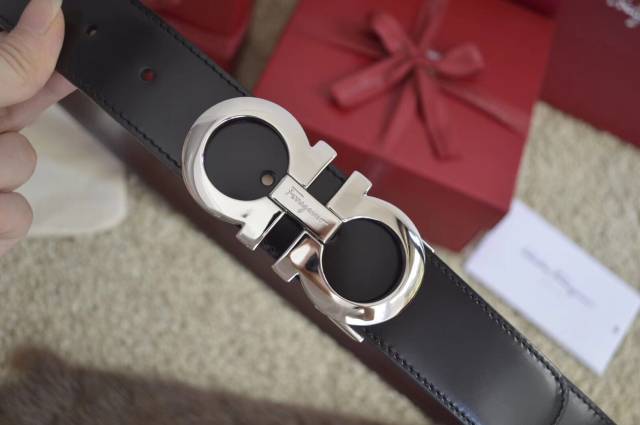 Ferragamo皮帶價(jià)格深度解析與觀點(diǎn)闡述