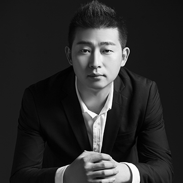 劉笑演員,劉笑演員，與自然美景的親密接觸，尋找內(nèi)心的寧?kù)o之旅