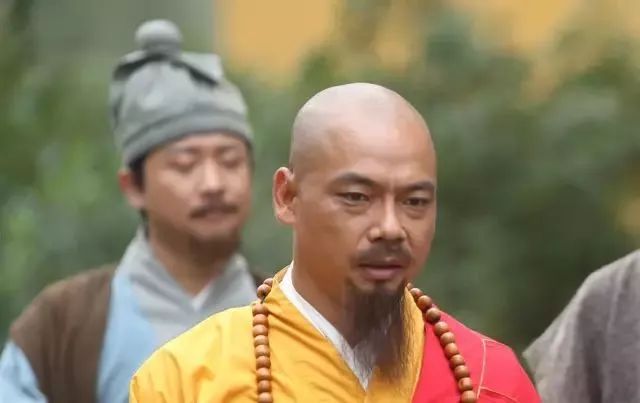 演過和尚的演員引領(lǐng)科技革新，智能生活體驗全新升級之旅