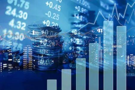 最新疫情經(jīng)濟(jì)影響分析，挑戰(zhàn)與日常溫馨故事交織的篇章