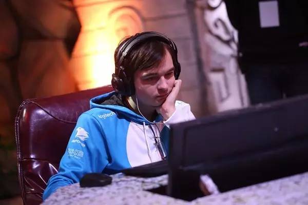 K神最新卡組策略詳解，深度解析與戰(zhàn)略指南