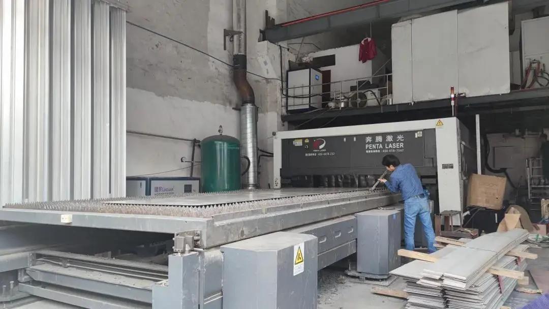 激光切割機，觸摸未來的精工利器，價格與體驗全解析