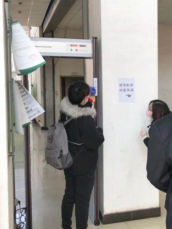 樓宇門價格探秘與獨特小店發(fā)現(xiàn)，小巷深處的精彩之旅