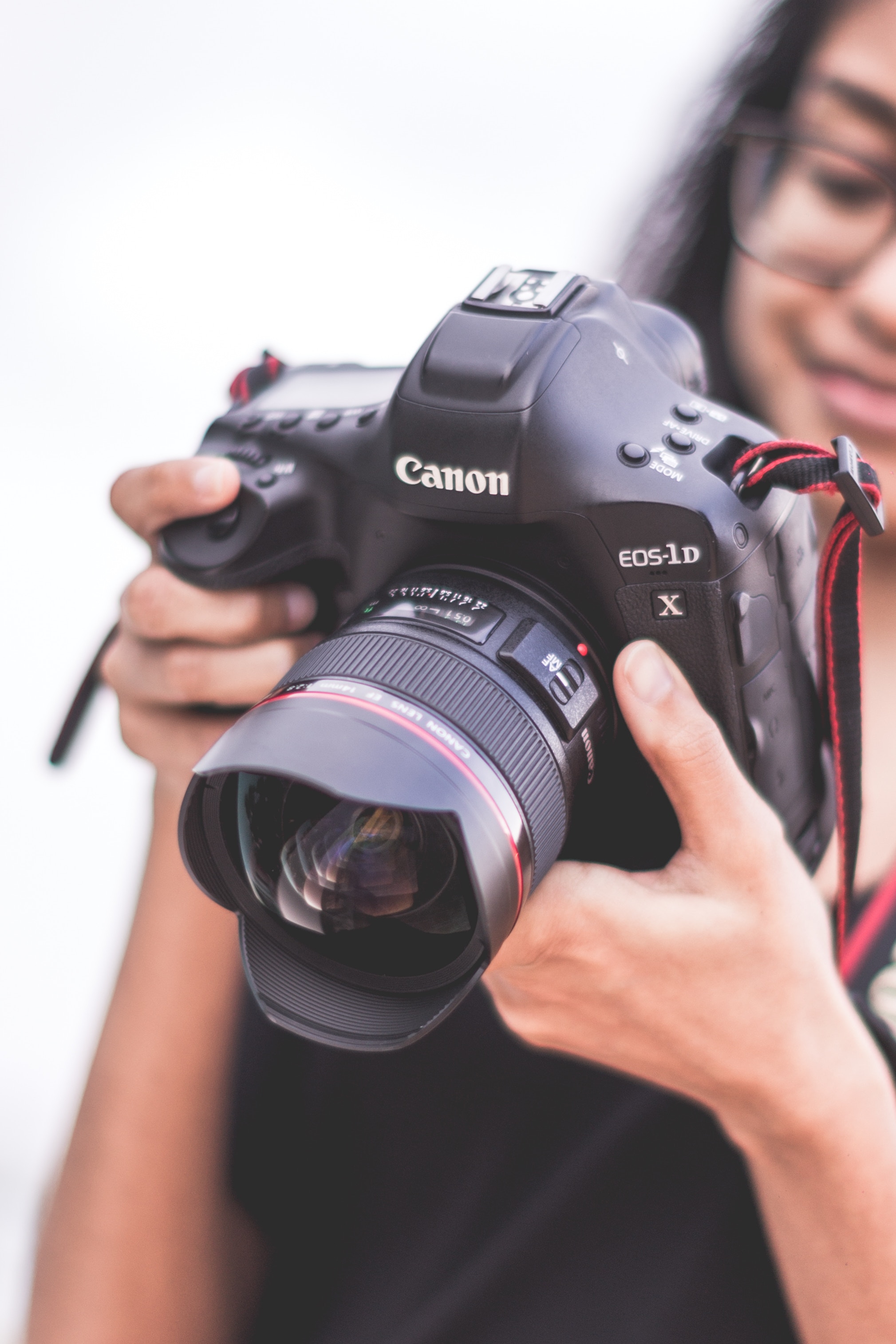 佳能最新動(dòng)態(tài)發(fā)布，揭秘最新消息????