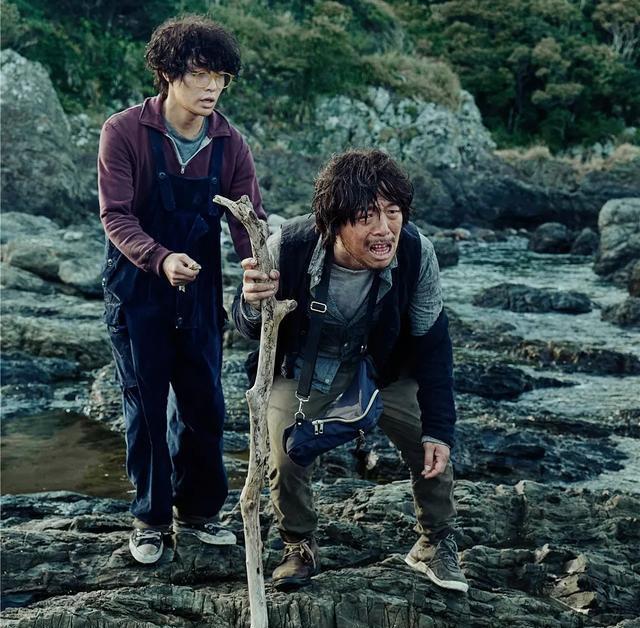 生吃演員，舞臺(tái)與銀幕上的真實(shí)展現(xiàn)力