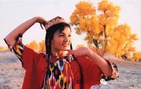 新疆電視劇，多元文化的藝術展現(xiàn)與魅力呈現(xiàn)