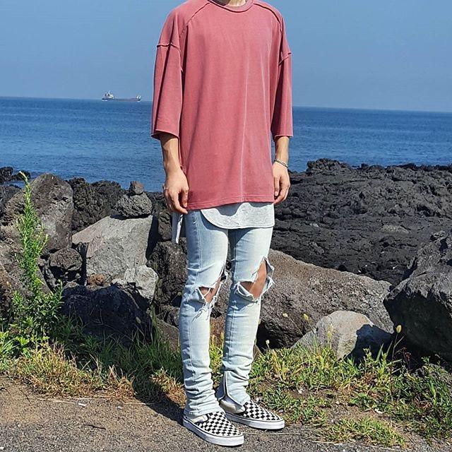 最新男生運(yùn)動(dòng)鞋款，時(shí)尚潮流與個(gè)人立場(chǎng)的探索與探討