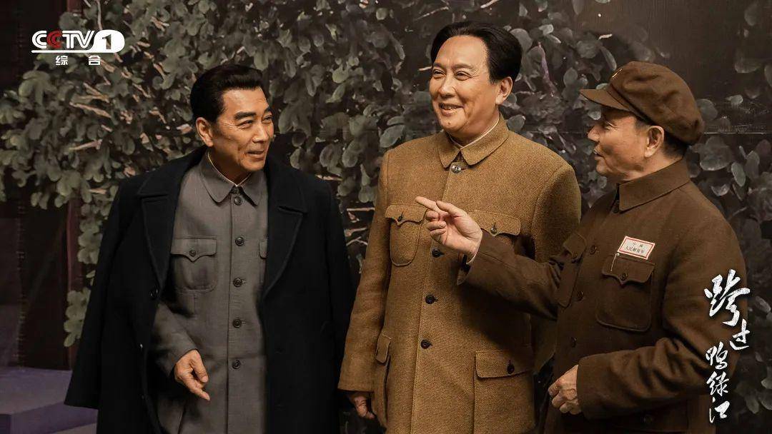 葉劍英演員的日常，友情、熱愛(ài)與舞臺(tái)上的英雄夢(mèng)探索