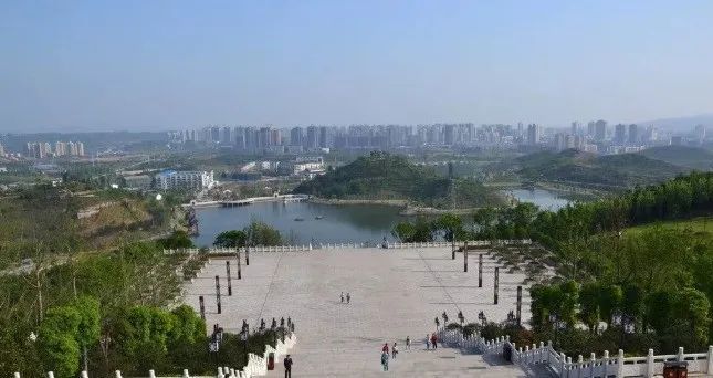 陸豐最大姓氏排名變遷，力量與學(xué)習(xí)的魅力展現(xiàn)