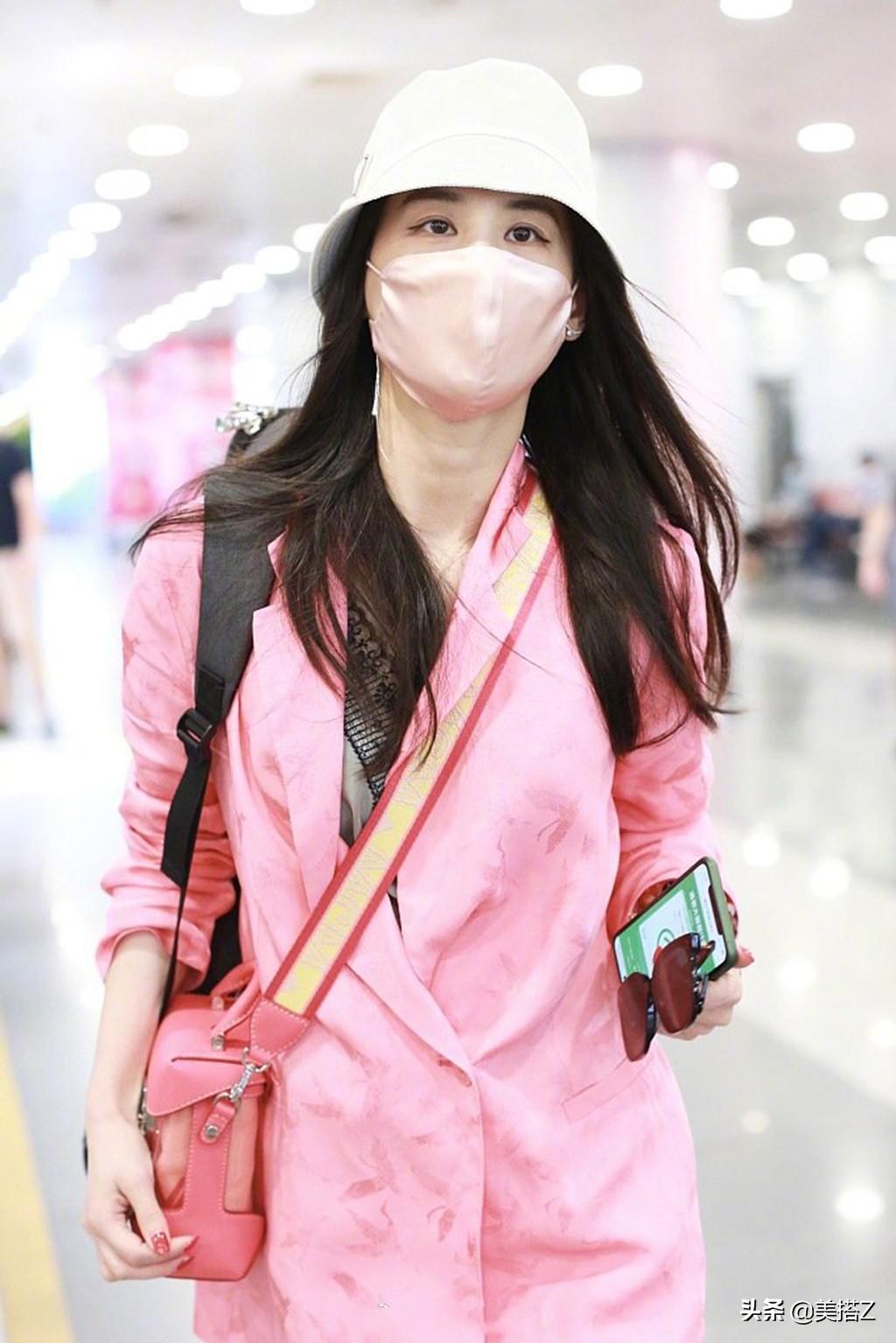 張雨綺機場街拍亮相，時尚魅力引爆小紅書！