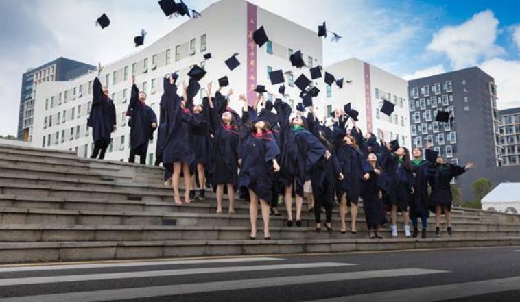 開州人才網(wǎng)最新招聘信息揭秘，小巷特色小店的隱藏魅力與招聘信息概覽