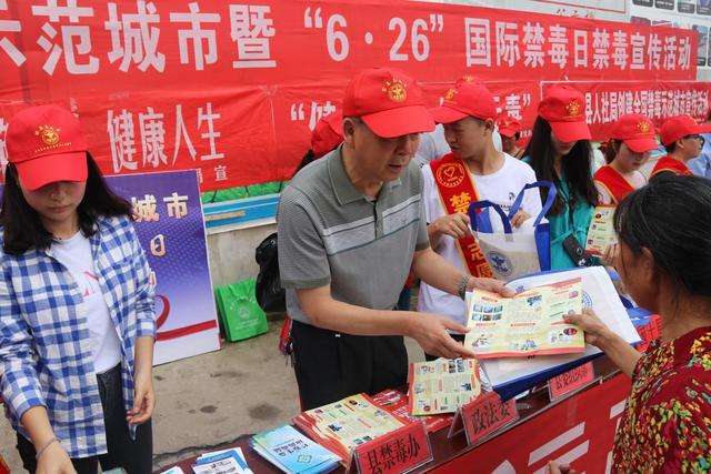 普安縣新任財政局局長引領(lǐng)改革，推動縣域經(jīng)濟(jì)新發(fā)展