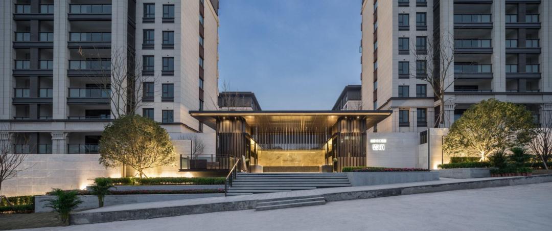 龍湖兩江新宸高層獨(dú)特風(fēng)味探索，巷弄深處的居住新體驗(yàn)