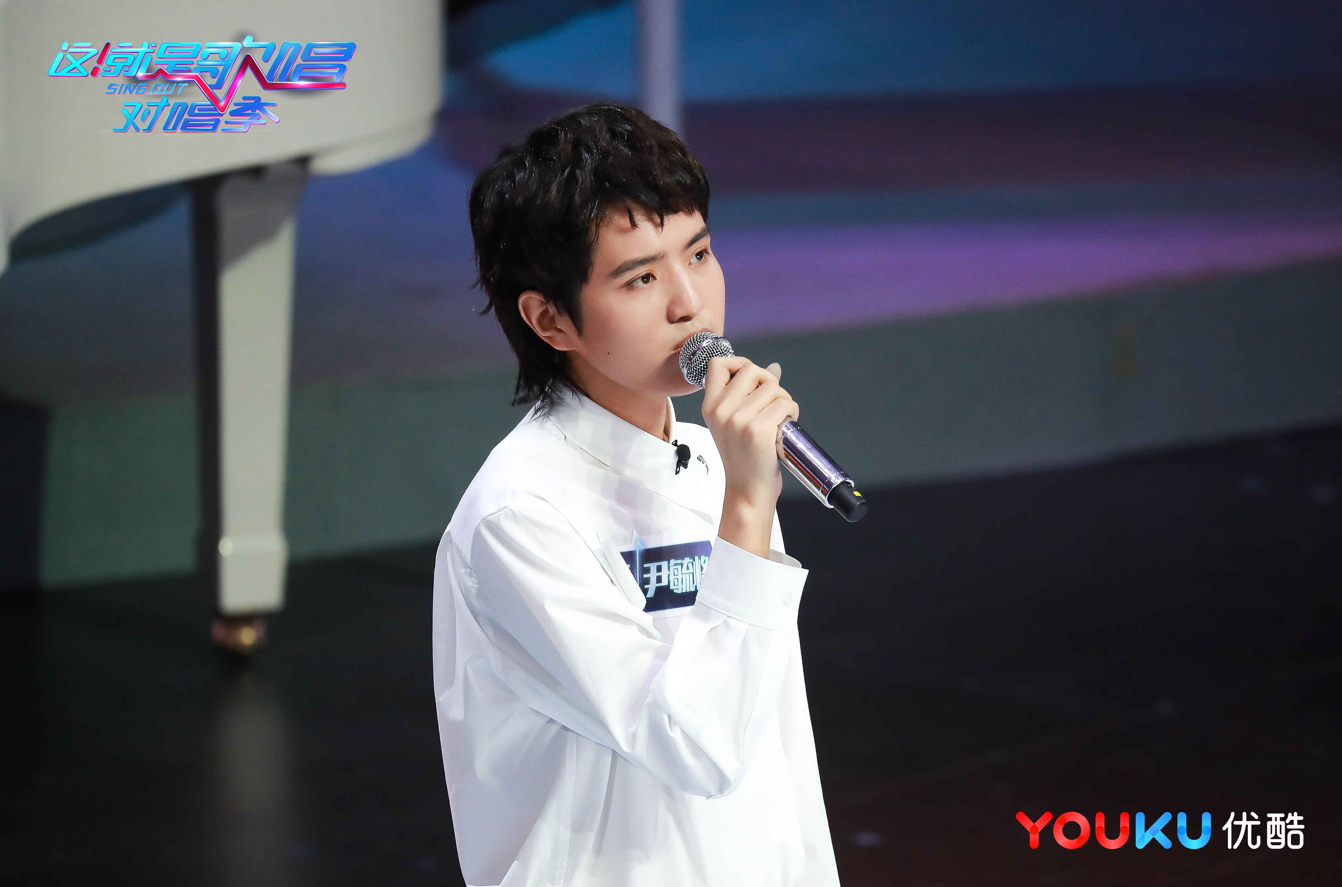 尹毓恪最新一期演唱回顧，小巷音樂盛宴與特色小店的奇妙緣分