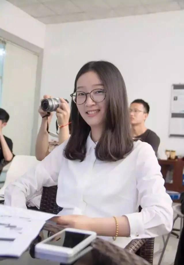 失蹤女孩章穎穎最新消息揭秘，神秘小巷中的小店關(guān)聯(lián)揭秘？