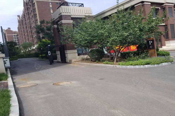 海梓府漏水緊急修復(fù)進(jìn)行中，最新進(jìn)展速覽！