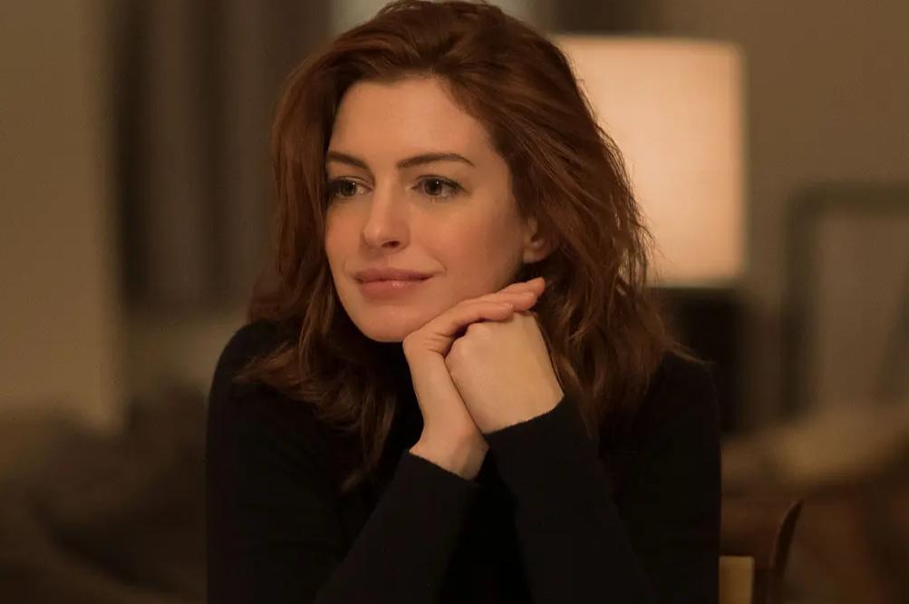 『2025中長(zhǎng)發(fā)最新發(fā)型女，時(shí)尚趨勢(shì)與造型指南大揭秘』