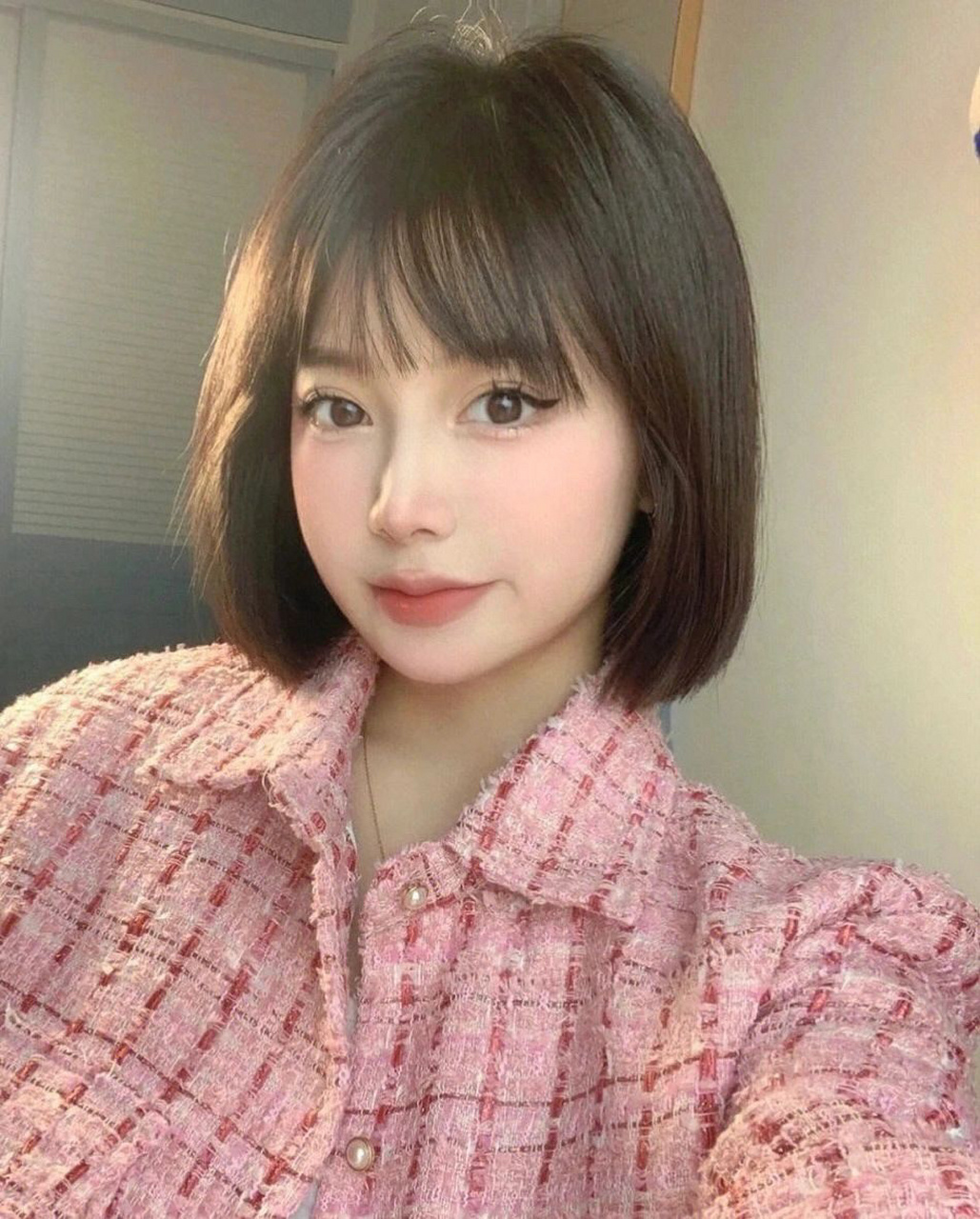 2025年女性最新短發(fā)發(fā)型，時(shí)尚減齡秘籍