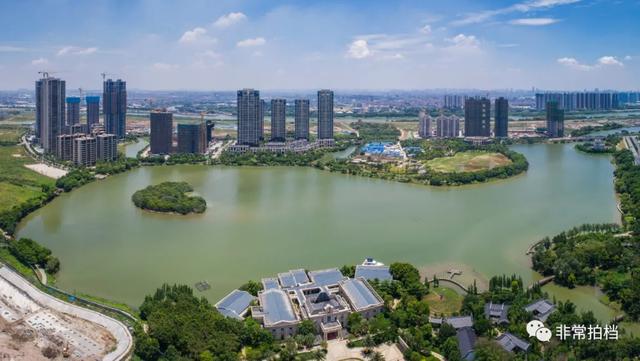 綠島湖一號最新動態(tài)揭秘，神秘角落與小巷風(fēng)情小店探秘