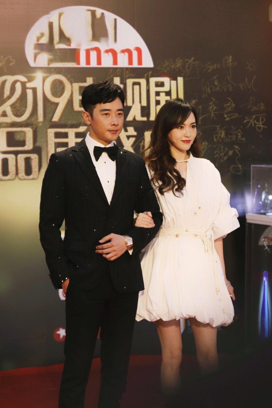 羅晉唐嫣最新動態(tài)揭秘，科技新品讓生活因愛而精彩！