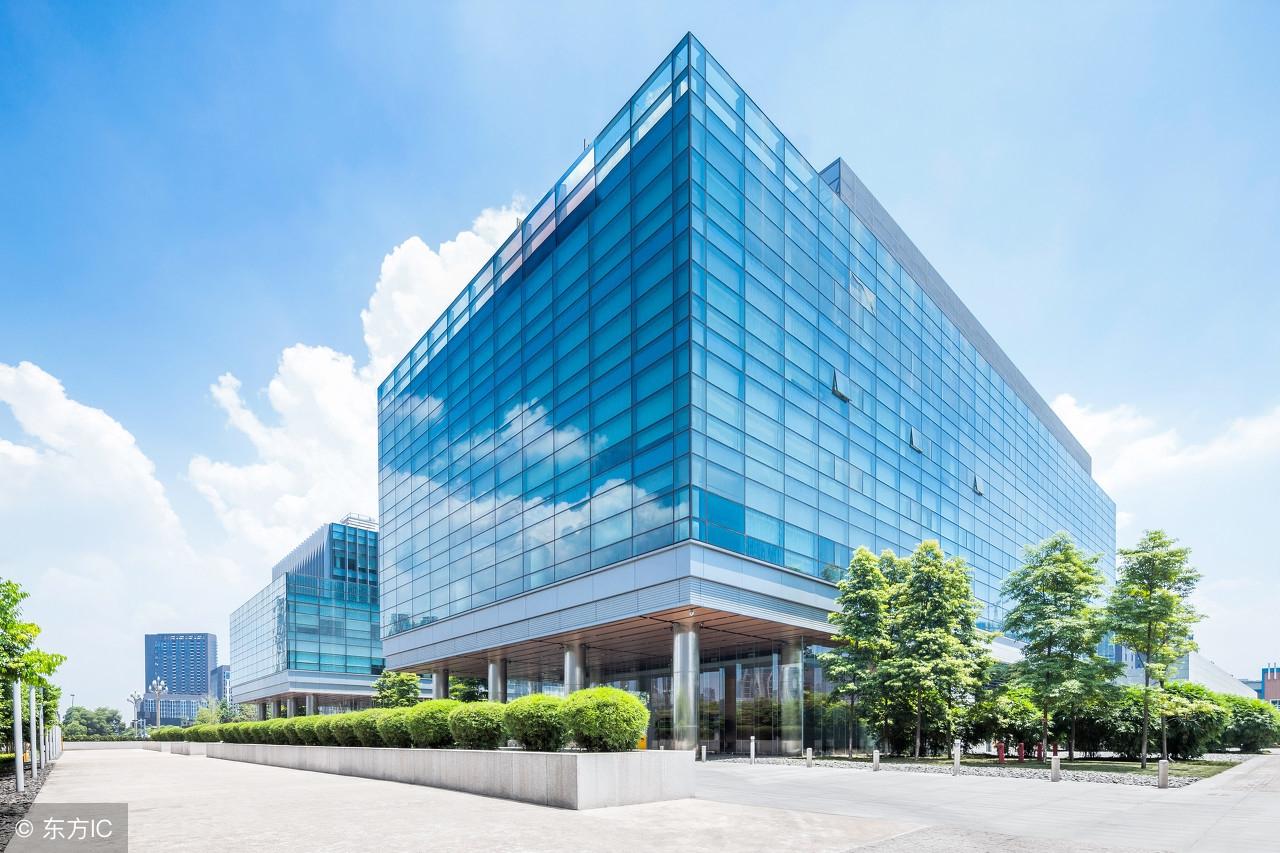 最新建筑資質(zhì)標(biāo)準(zhǔn)下的溫馨家園故事揭秘