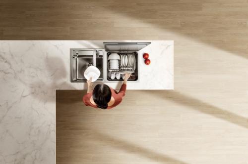 方太最新款油煙機(jī)，家的溫馨與友情的紐帶，打造舒適廚房體驗(yàn)