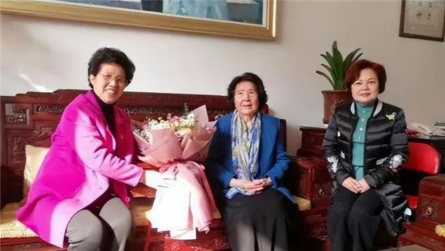 厲秀珍最新動(dòng)態(tài)及高科技產(chǎn)品概覽