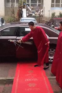 極品小保安的逆襲，學(xué)習(xí)成長與自信成就之路